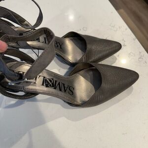 Sam & Libby women’s dress heels 
Pewter
NWT